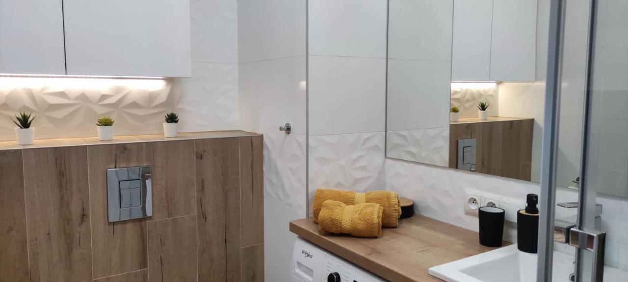 Apartament Przy Fabrycznym Λοτζ Εξωτερικό φωτογραφία